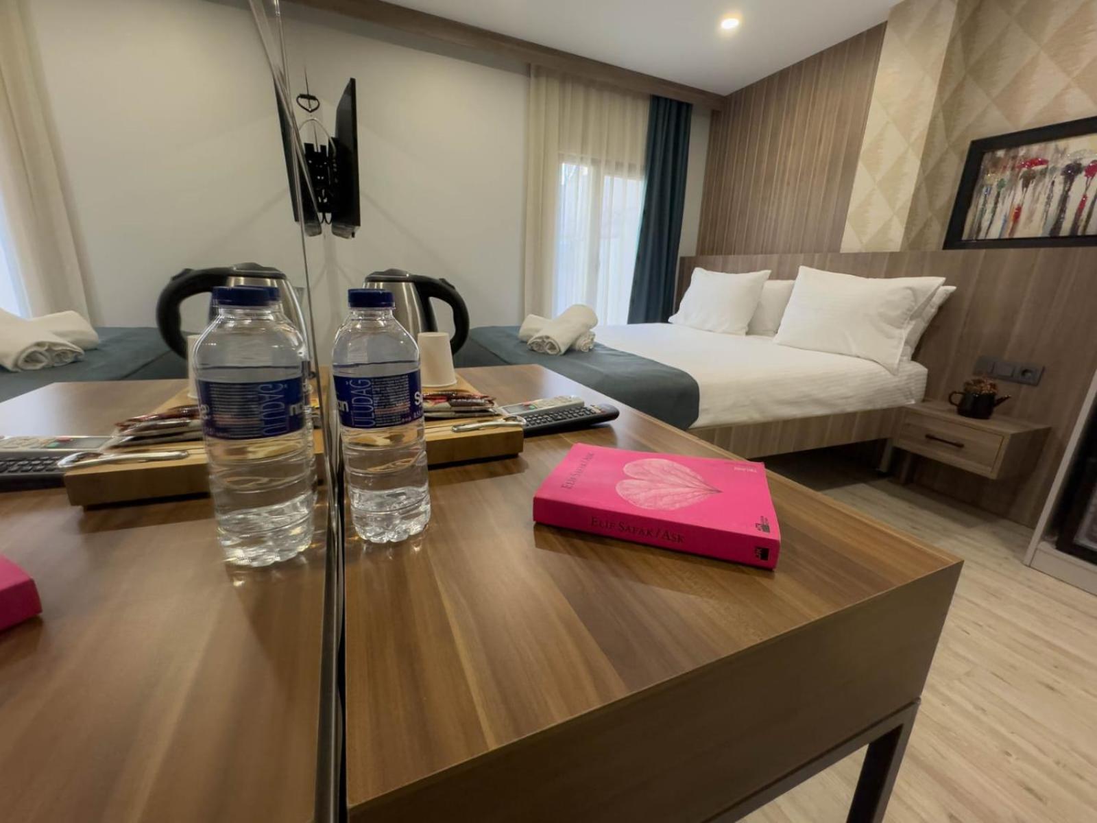 Le Port Karakoey Hotel Истанбул Екстериор снимка